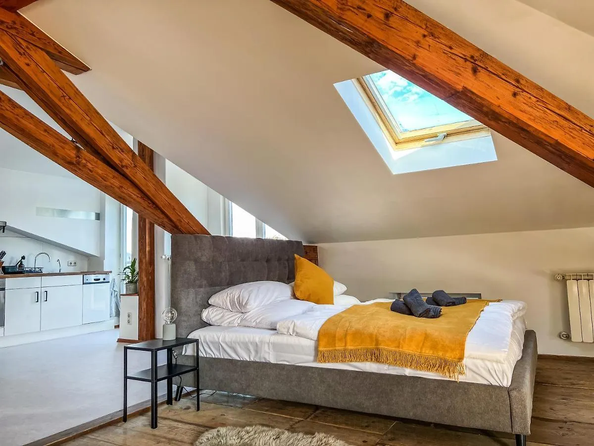 Loft-Wohnung Im Herzen Von Prien - 100M2 - Smarttv 0*,  Deutschland